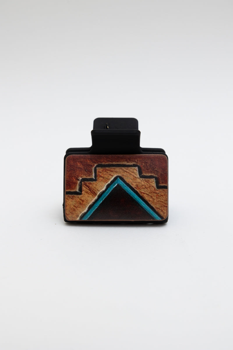 Camel Pyramid Design Hair Claw Small Size Leto Collection