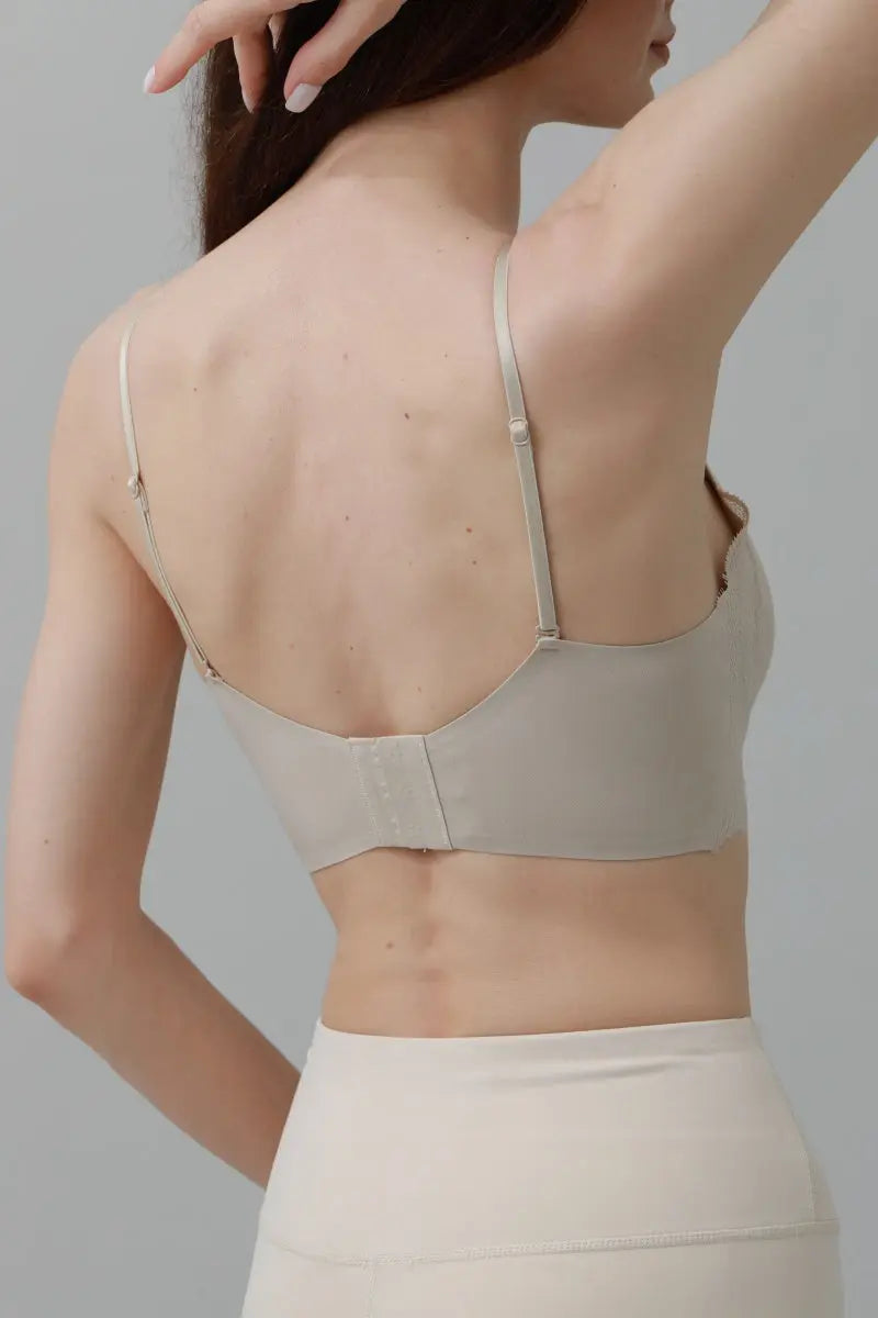 CloudSoft Wireless Bra – Lace Detail &amp; Invisible Fit 🌸☁️ Leto Collection