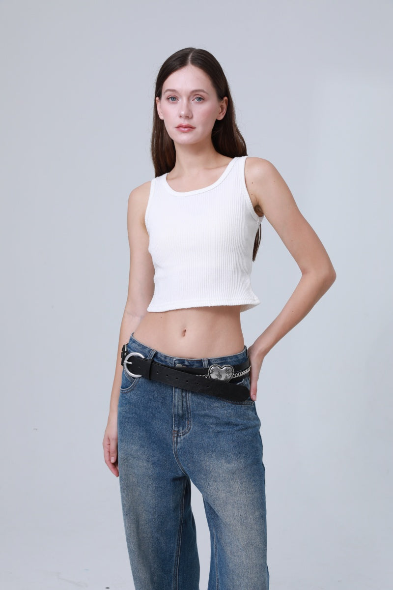 Vintage Western Belt – Faux Leather with Heart &amp; Chain Accent 🤠💖