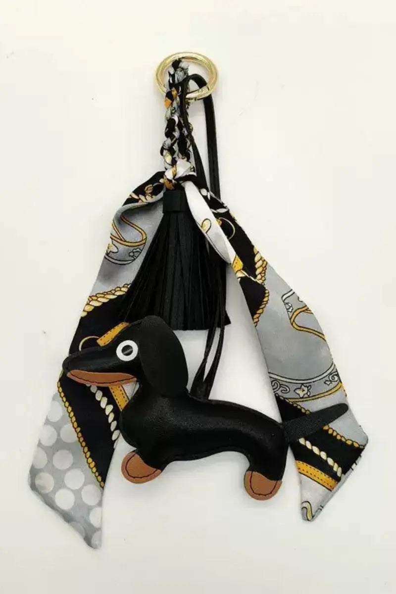 Fringed Dachshund Leather Charm – Multi-Use Bag Accessory &amp; Scarf Ring 🐶💫 Leto Collection