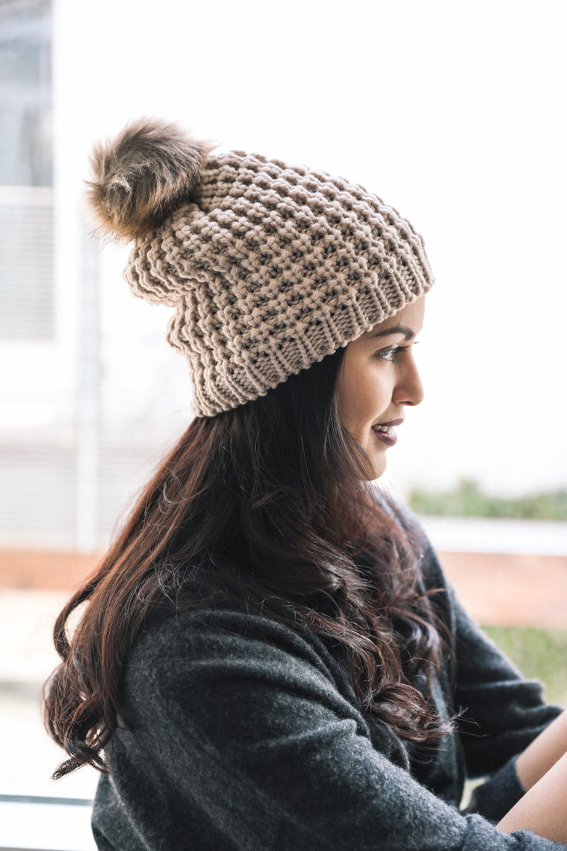 Cute Textured Pom Beanie Leto Collection