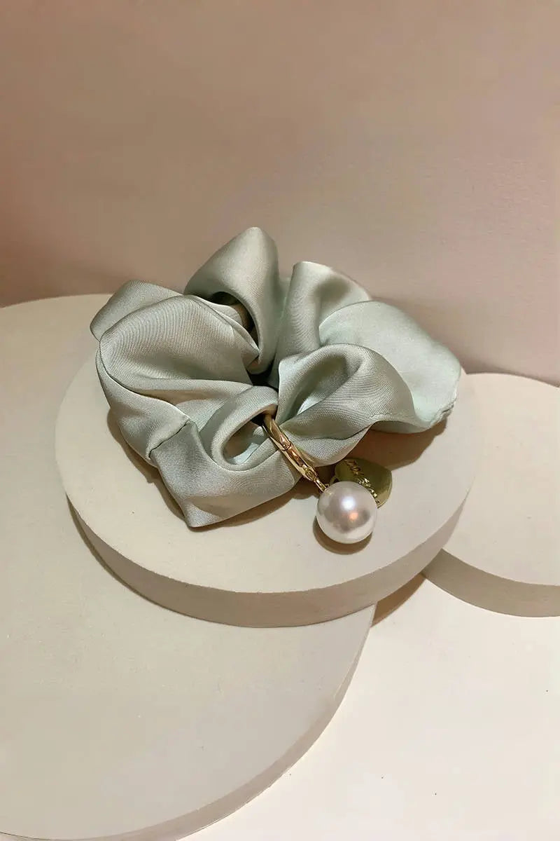 Solid Satin Scrunchies – Detachable Chain Accent ✨🖤 Leto Collection