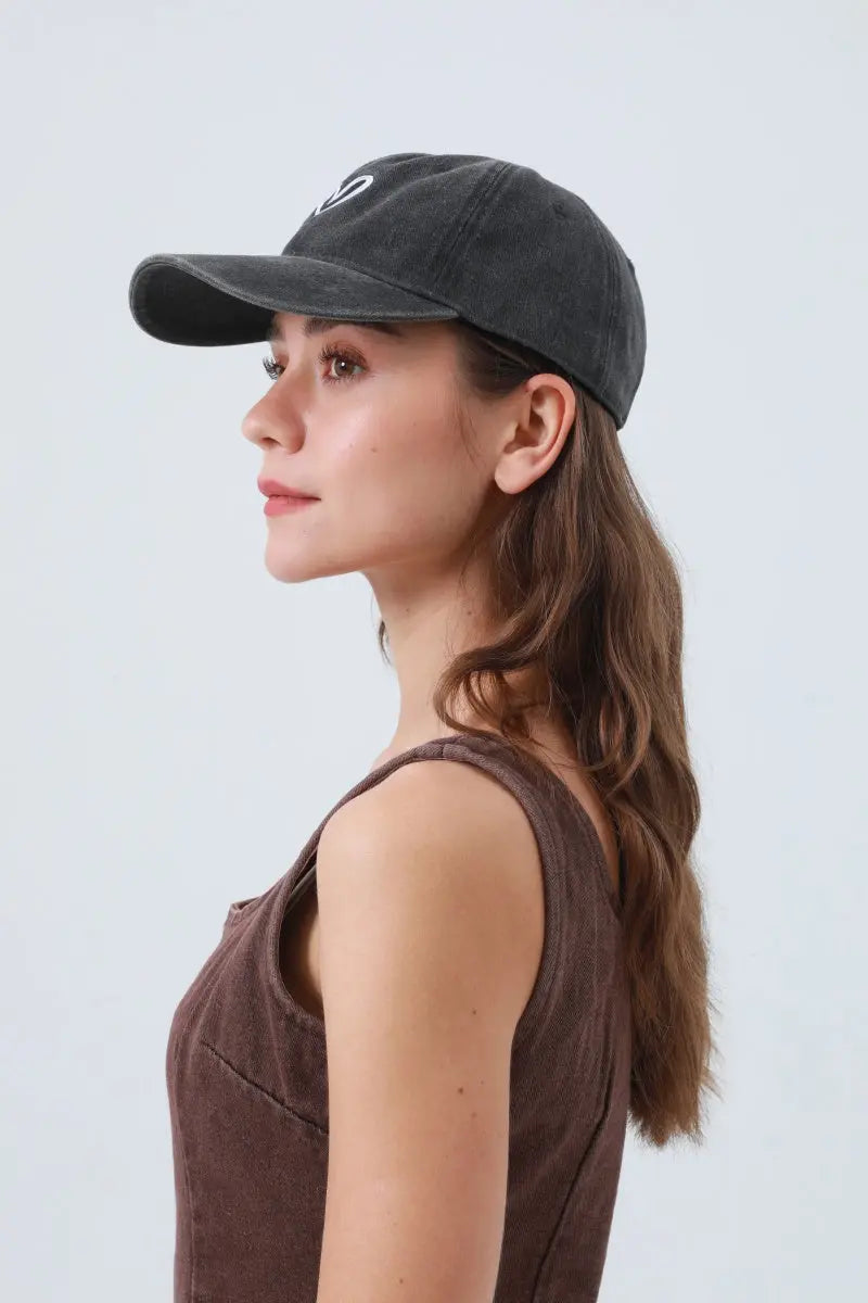 Heart Embroidered Washed Baseball Cap – Adjustable &amp; Vintage ⚾❤️ Leto Collection