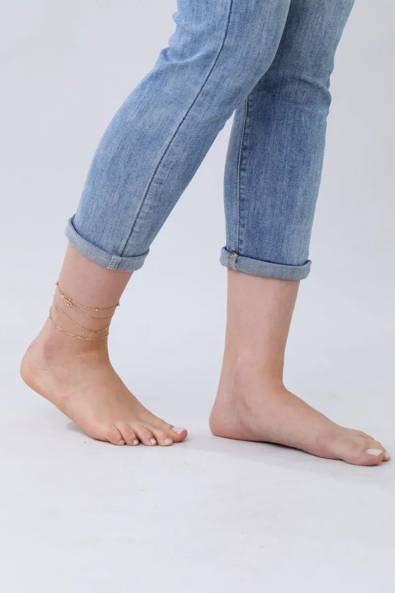 Versatile Gold Chain Anklet &amp; Bracelet – 2-in-1 Elegance✨ Leto Collection