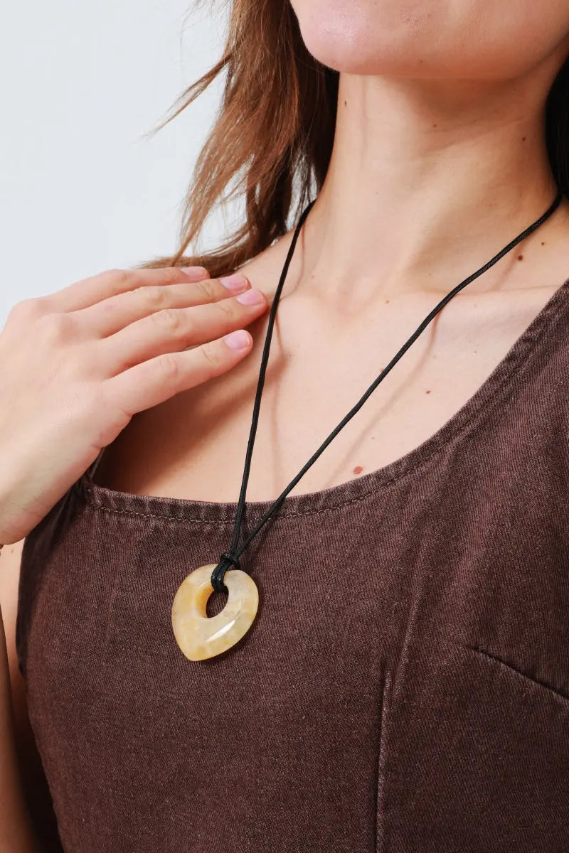 Hollow Heart Gemstone Pendant Necklace for Women – Delicate &amp; Meaningful 💎 Leto Collection