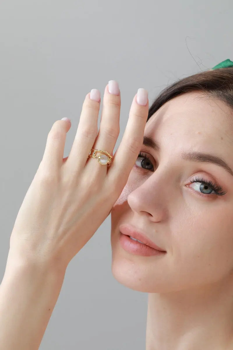 Moonstone &amp; Zirconia Nugget Ring – French Minimalist Jewelry 🌙💎 Leto Collection