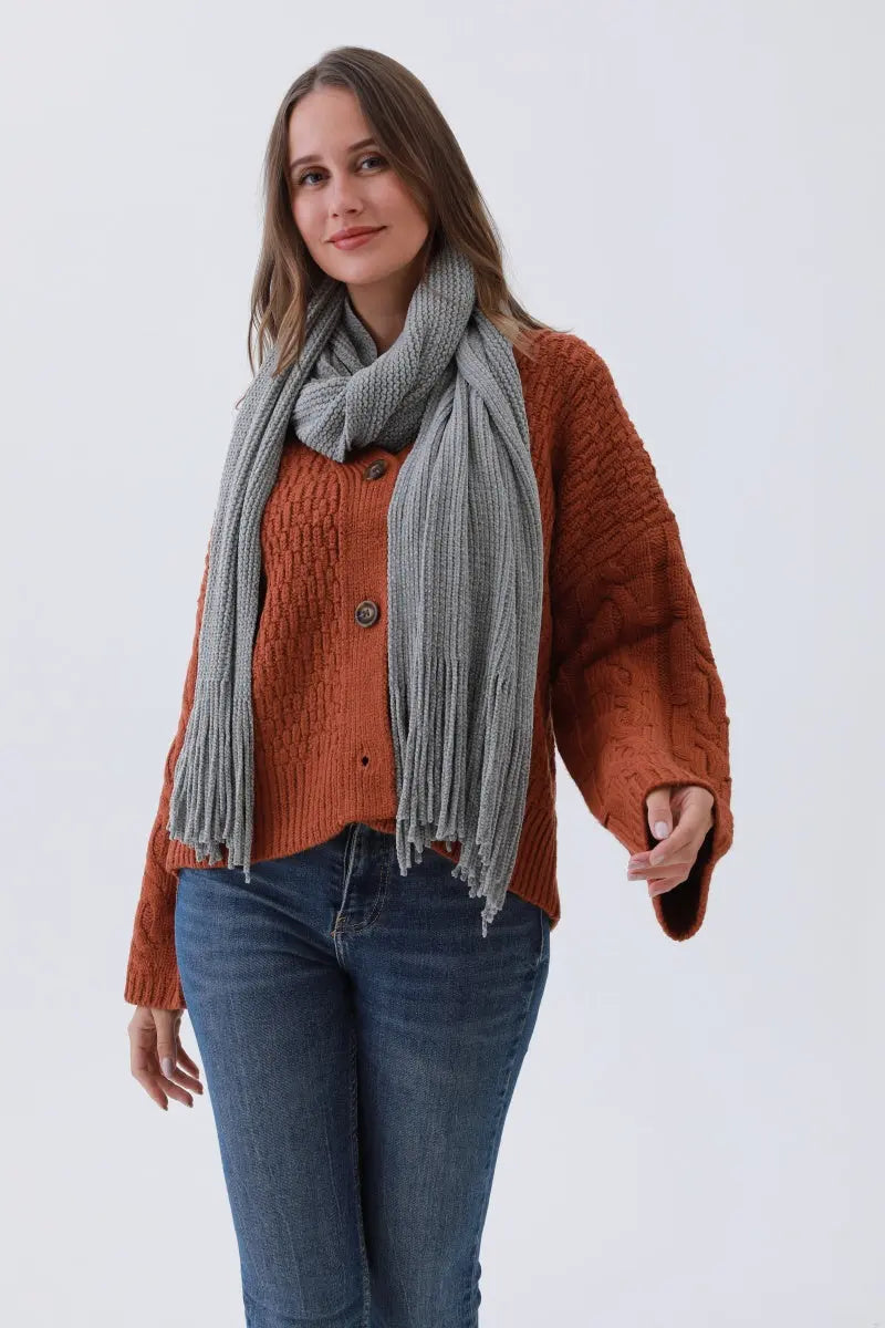 Luxe Chenille Knit Scarf – Plush Tassel Elegance☁️✨ Leto Collection