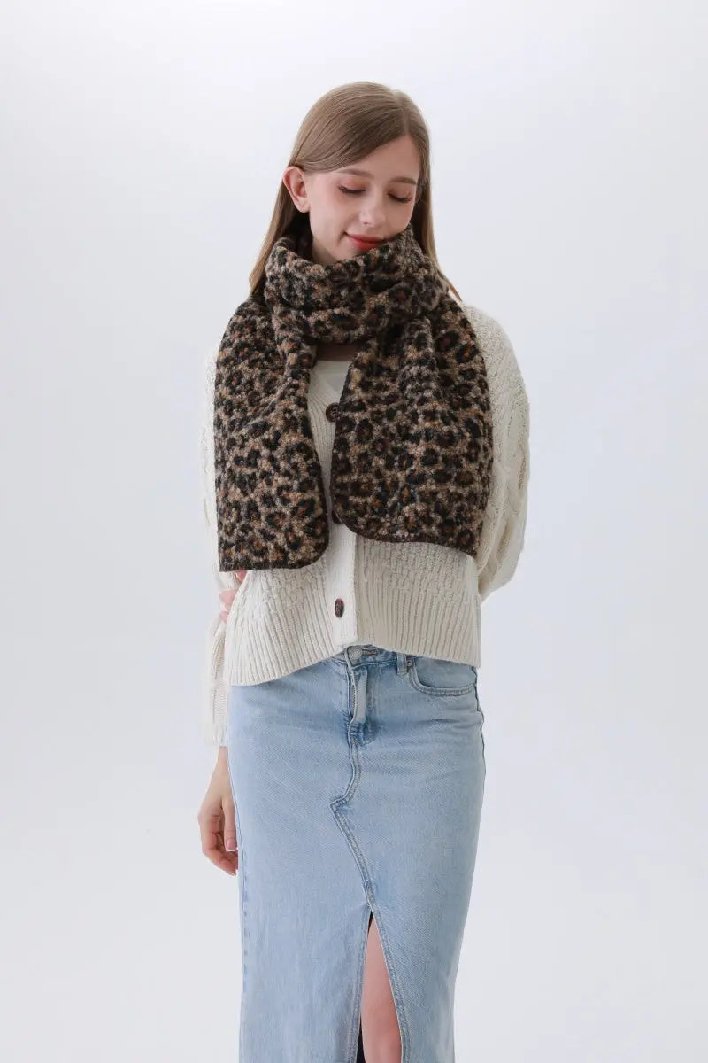 Leopard Print Woven Scarf – Animal Pattern Accent 🐆✨ Boho Clothing and Accessories