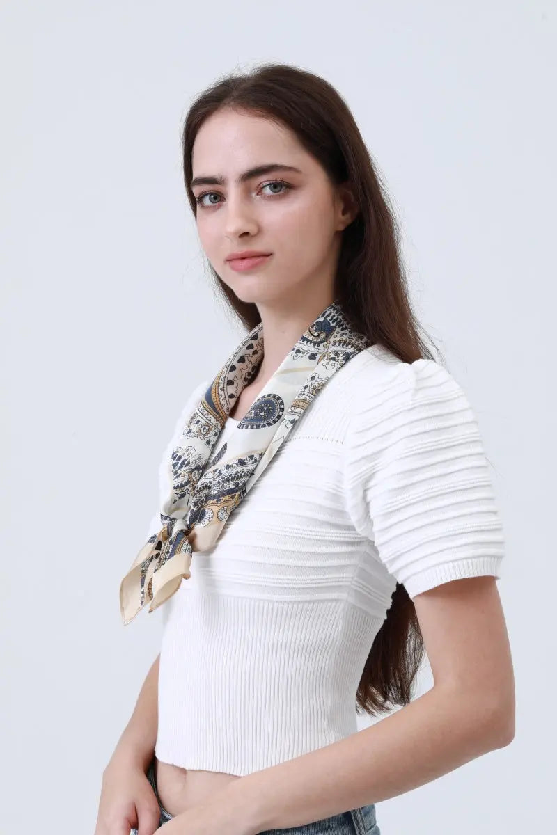 Versatile Paisley Print Bandana - Multi-Way Scarf 🌸🧣 Leto Collection