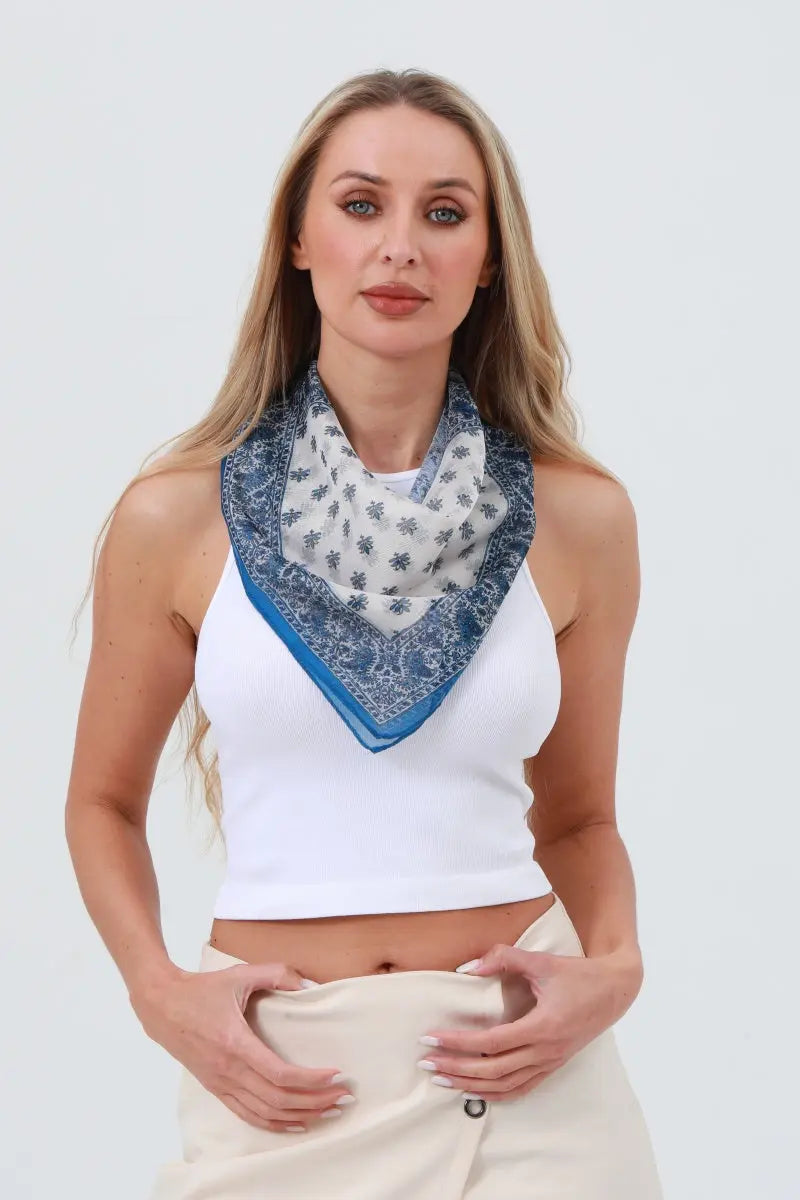 Color-Block Print Bandana – Lightweight & Versatile 🌈🧣 Leto Collection