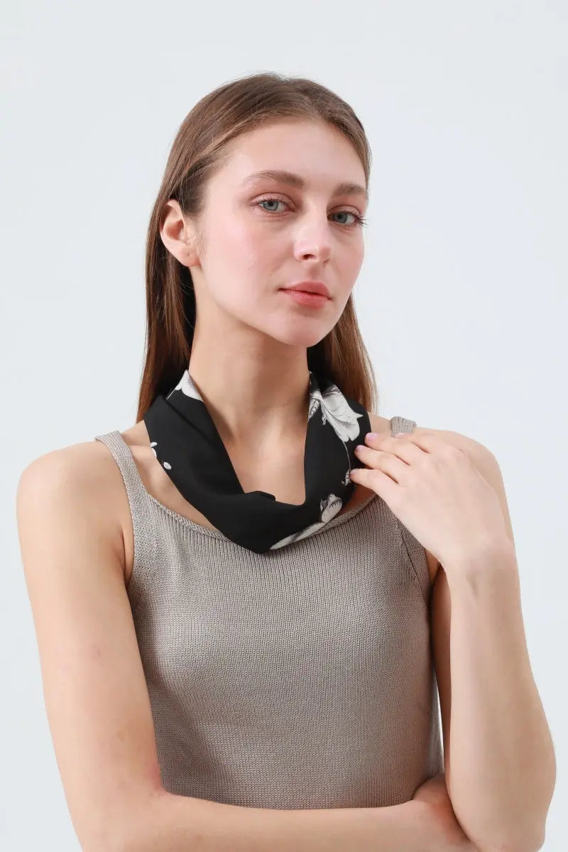 Camelia Floral Print Bandana – Smooth &amp; Chic Scarf 🌺 Leto Collection