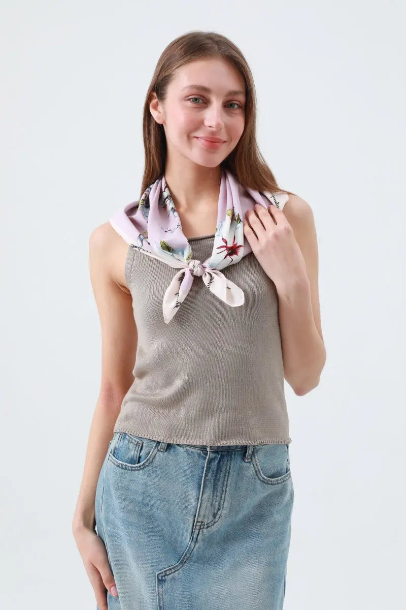 Camelia Floral Print Bandana – Smooth &amp; Chic Scarf 🌺 Leto Collection