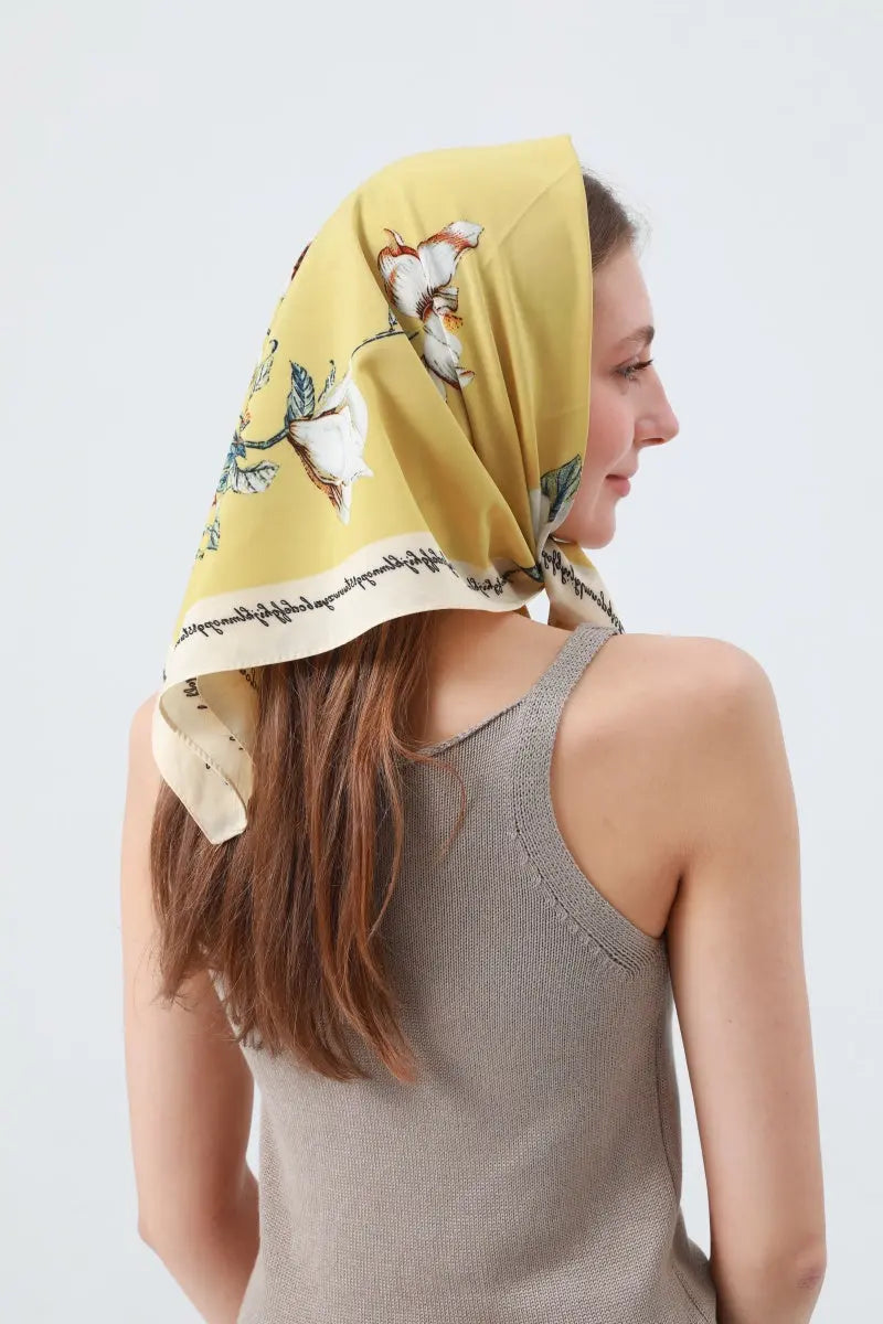 Camelia Floral Print Bandana – Smooth &amp; Chic Scarf 🌺 Leto Collection