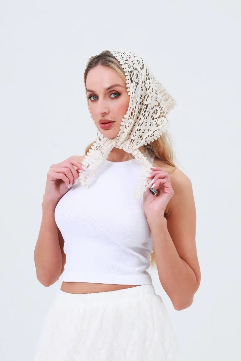 Crochet Embroidered Bandana Shawl – Soft Cotton Summer Wrap 🌼 Leto Collection
