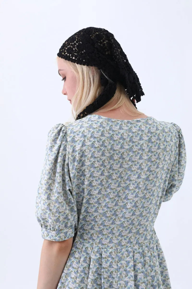 Boho Crochet Lace Head Scarf – Lightweight Floral Knit Headband