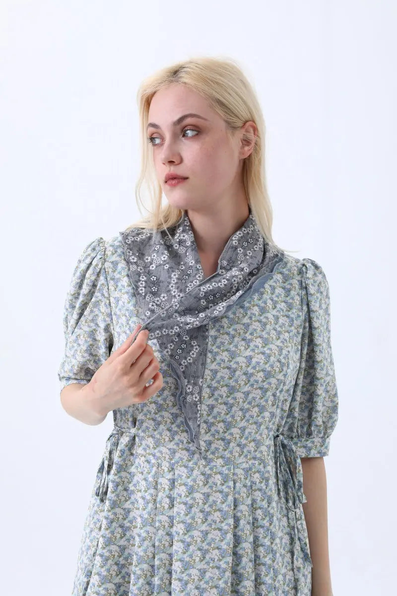 Floral Print Cotton Bandana Scarf – Versatile Head and Neck Accessory for Women