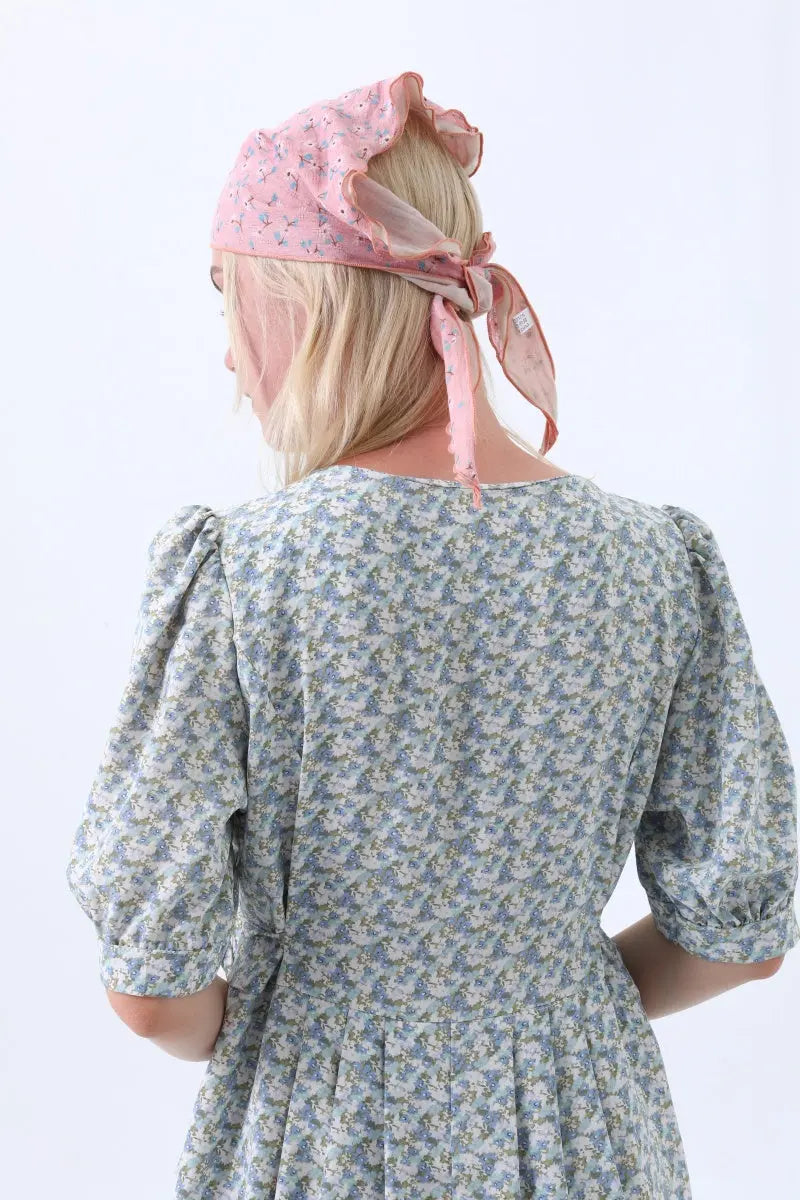 Floral Print Cotton Bandana Scarf – Versatile Head and Neck Accessory for Women