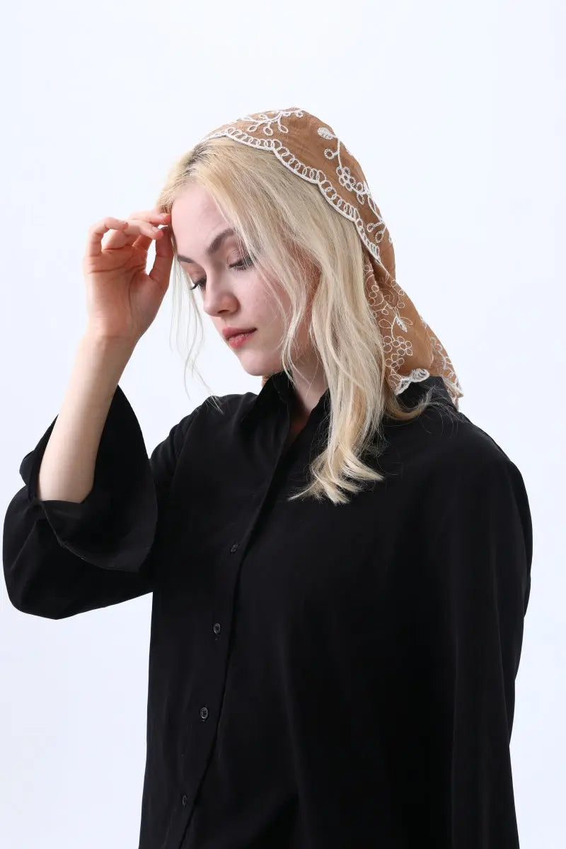 Boho Floral Embroidered Triangle Headscarf – Lightweight Casual Scarf