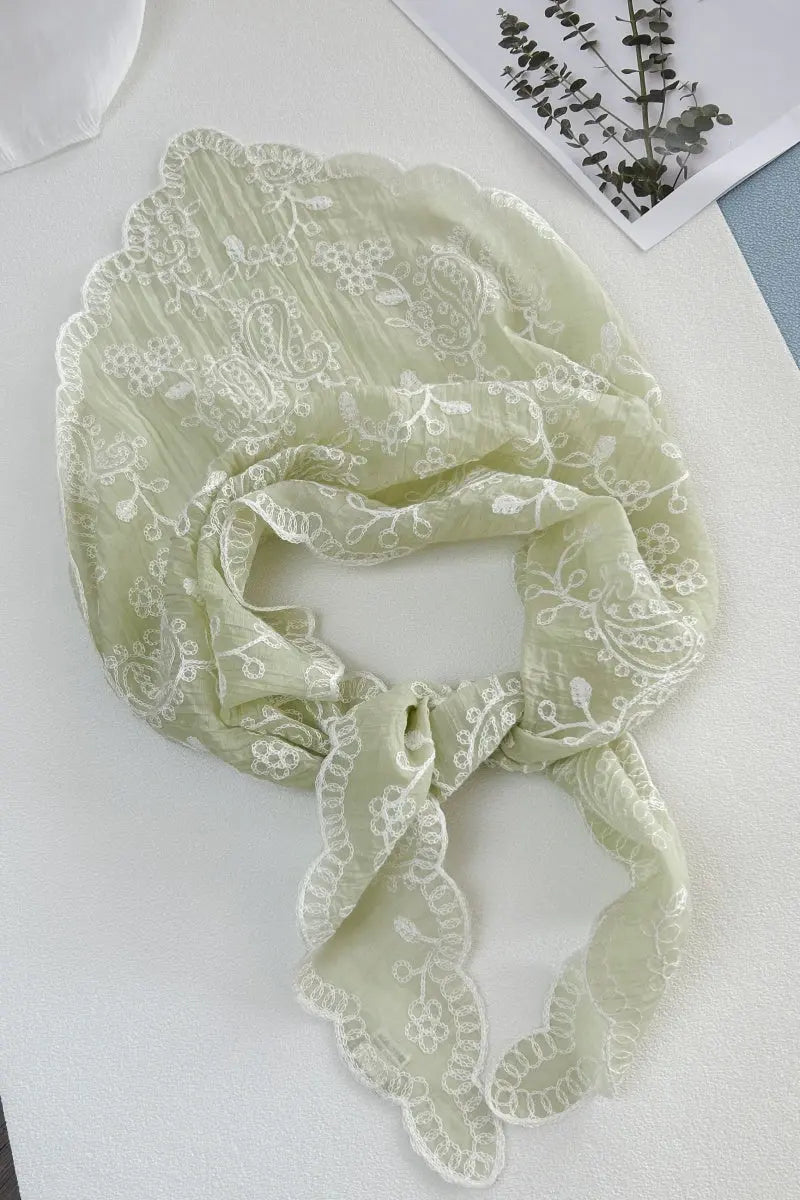 Boho Floral Embroidered Triangle Headscarf – Lightweight Casual Scarf
