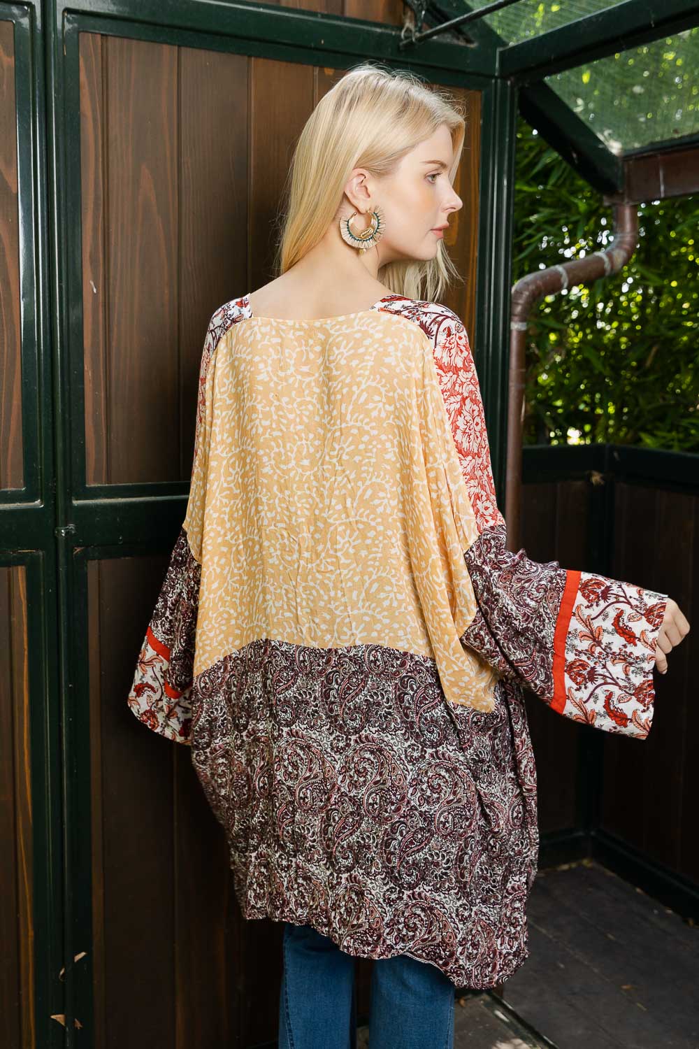 Airy Kimono With Playful Pattern Kimonos