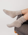 Thick Knit Crew Socks for Ultimate Fall & Winter Warmth 🧦