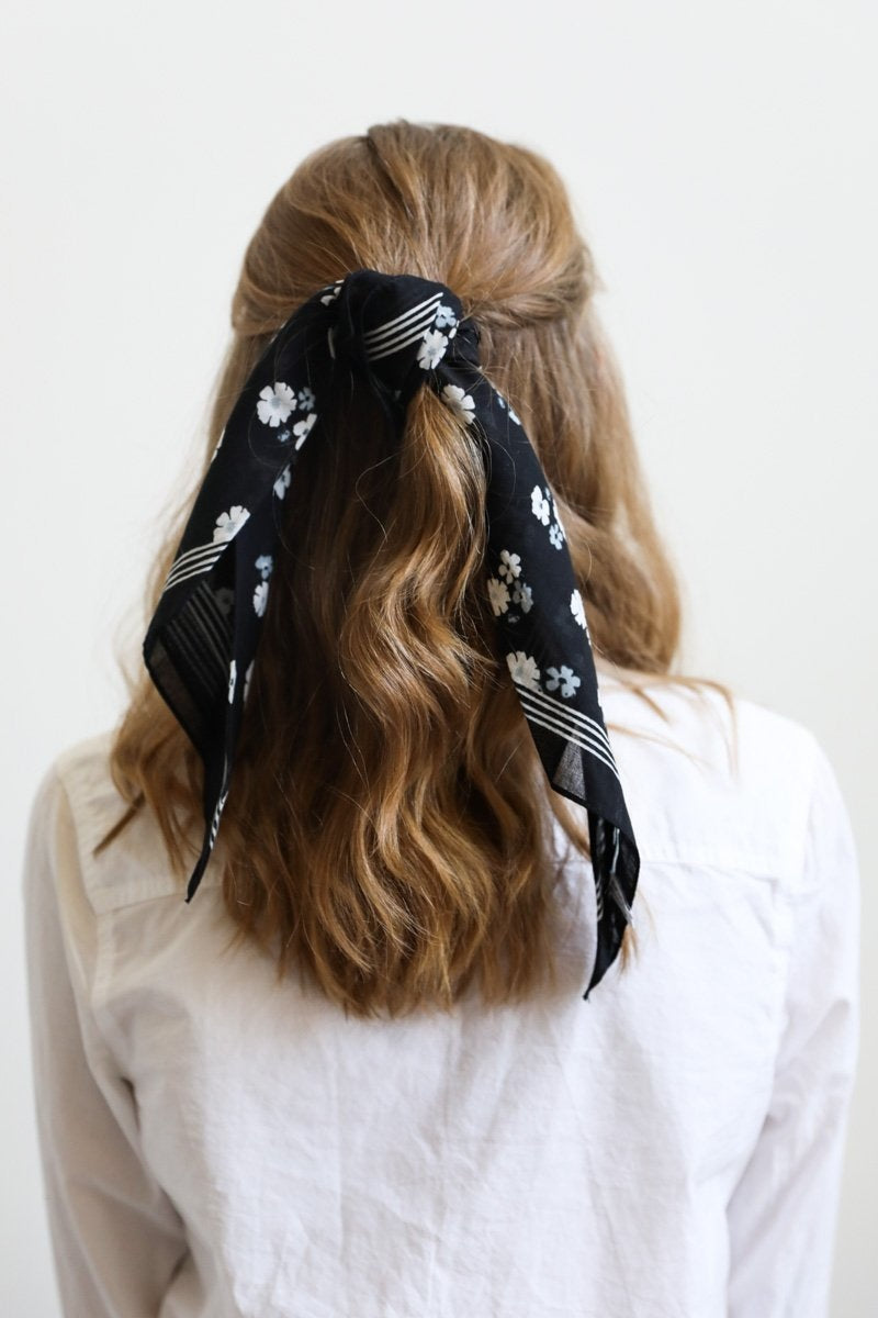 Dainty Flower Bandana Face Masks