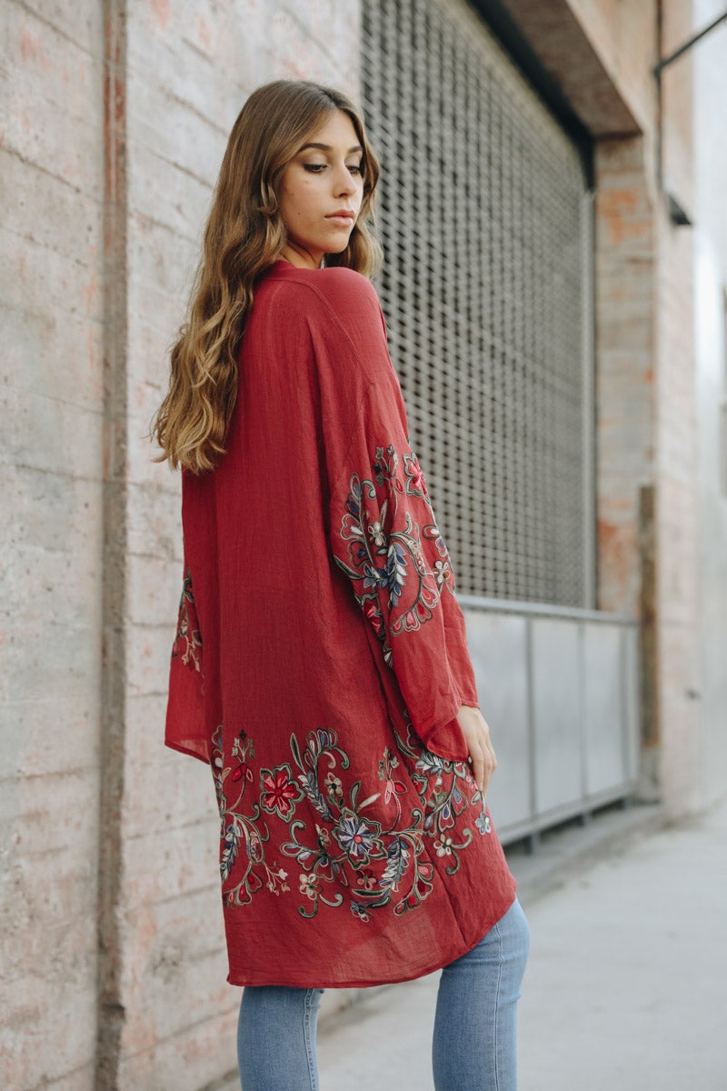 Elegant floral plum kimono cardigan wrap for modern fashion.