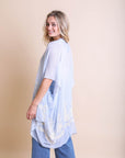 Lightweight embroidered stitch blue kimono suitable for any occasion.